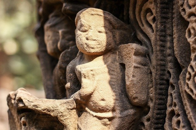 sculpture-7248347_640